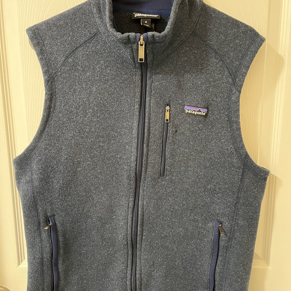 Patagonia Better Sweater vest, navy, size Medium